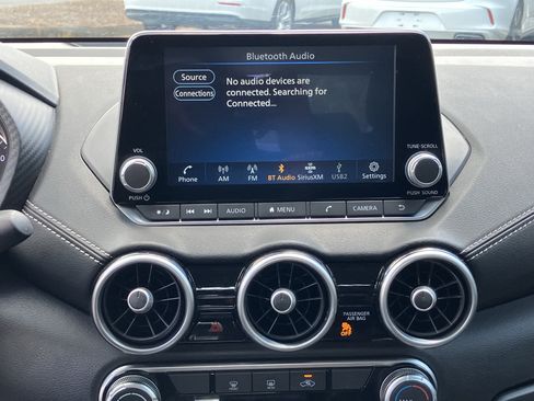 Used 2024 Nissan Sentra SV FWD image 26