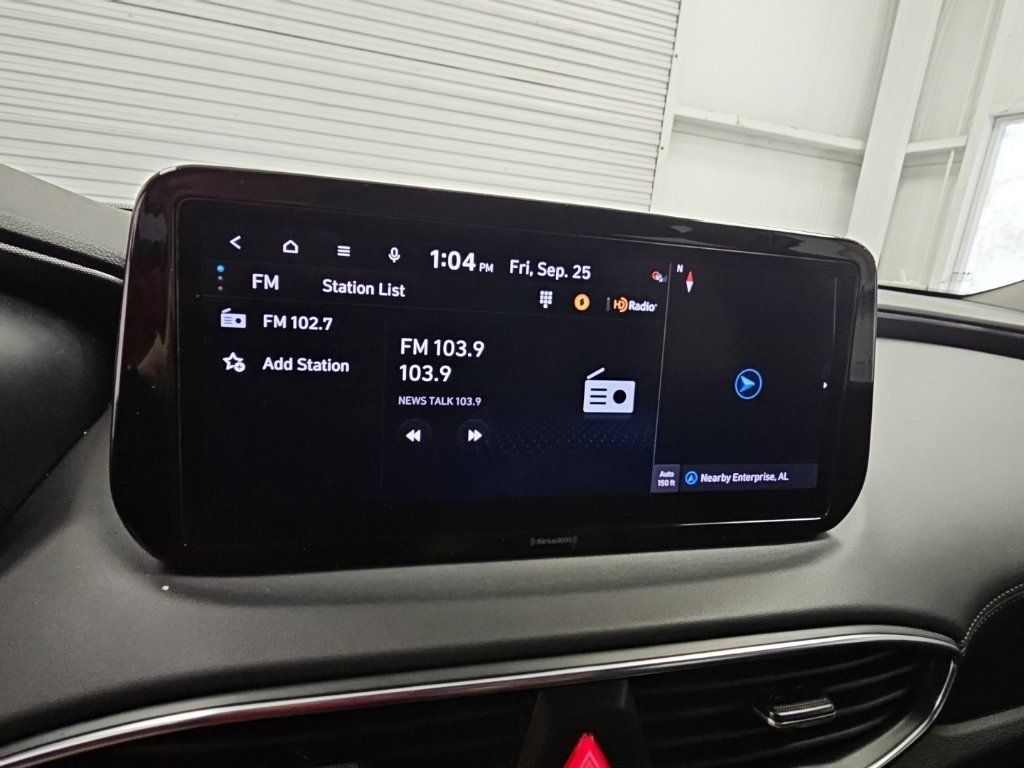 Used 2023 Hyundai Santa Fe SEL FWD image 16