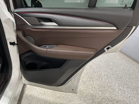 Used 2023 BMW X4 xDrive30i w/ M Sport Package AWD/4WD image 20