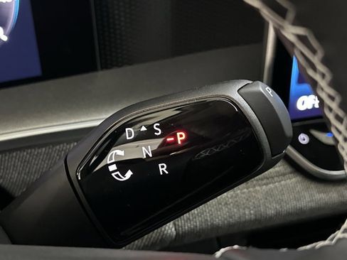 New 2026 Volkswagen Tiguan S FWD image 34