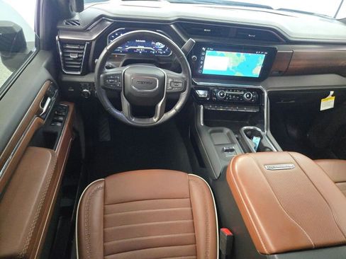 Certified 2024 GMC Sierra 2500 Denali Ultimate w/ LPO, GMC Protection Package AWD/4WD image 19