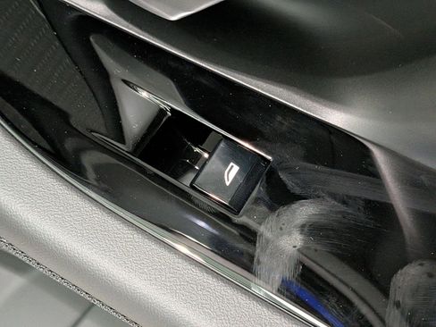 New 2027 BMW M5 w/ Carbon Package AWD/4WD image 34