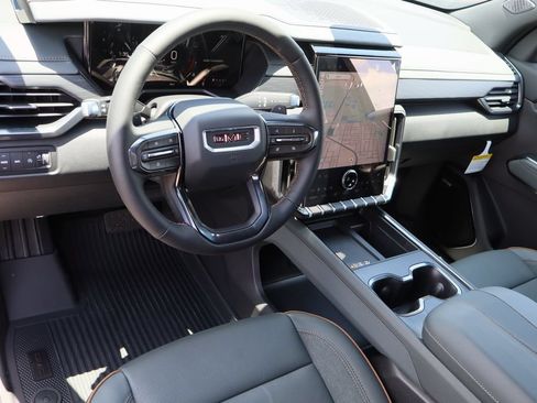 New 2026 GMC Acadia AT4 w/ Luxury Package AWD/4WD image 9