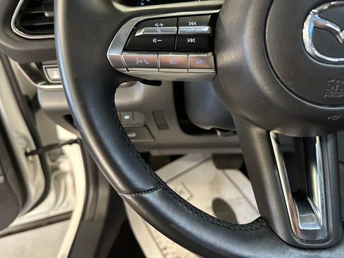 Used 2022 MAZDA CX-30 AWD 2.5 S w/ Premium Package image 11