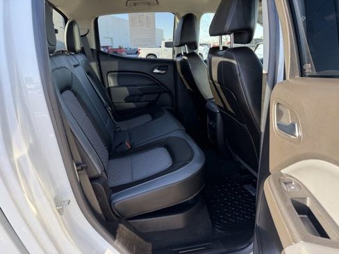 Used 2018 Chevrolet Colorado Z71 image 18