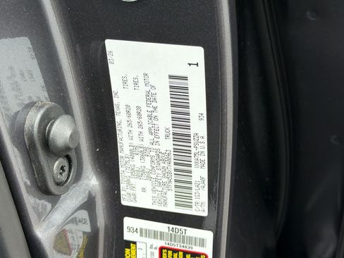 Used 2026 Toyota Tundra Platinum AWD/4WD image 29