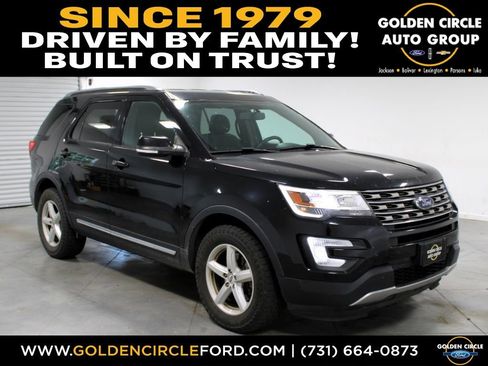 Used 2017 Ford Explorer XLT w/ Equipment Group 201A AWD/4WD image 1