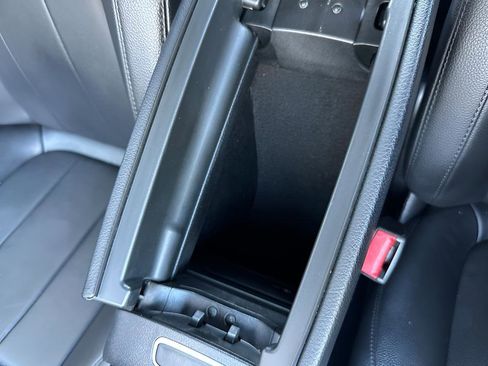 Used 2019 Mercedes-Benz A 220 4MATIC image 45