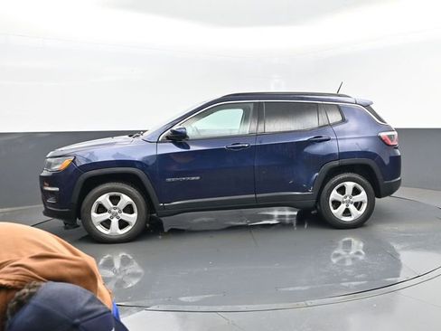 Used 2018 Jeep Compass Latitude image 5