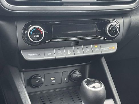 Used 2022 Hyundai Kona SEL w/ Convenience Package image 24