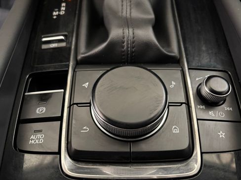 Used 2019 MAZDA MAZDA3 AWD Sedan w/ Select Package image 27