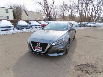 Used 2022 Nissan Altima 2.5 SV