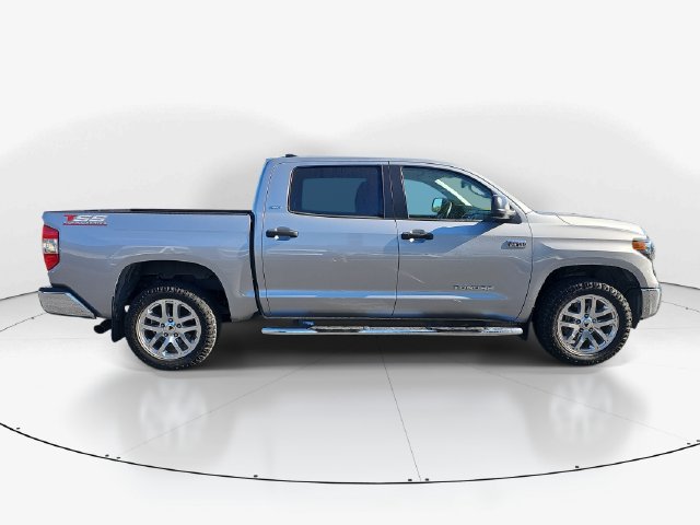 Used 2020 Toyota Tundra SR5 w/ SR5 Upgrade Package RWD image 2
