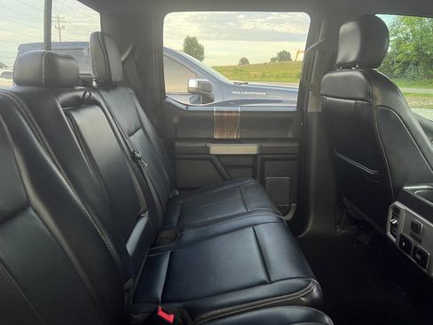 Used 2018 Ford F150 Lariat w/ Equipment Group 502A Luxury AWD/4WD image 11