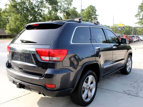 Used 2013 Jeep Grand Cherokee Limited w/ Advance Technology Group image 8