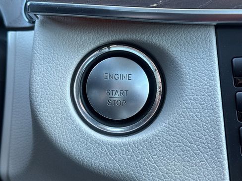 Used 2014 Mercedes-Benz E 550 E 550 Sport image 33