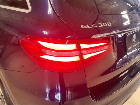 Used 2019 Mercedes-Benz GLC 300 image 26