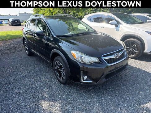 Used 2016 Subaru Crosstrek 2.0i Premium w/ Moonroof Package AWD/4WD image 1