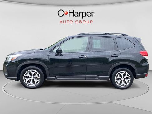 Used 2021 Subaru Forester Premium AWD/4WD image 6