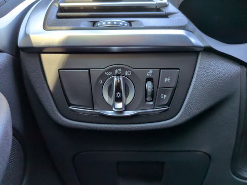 Certified 2024 BMW X3 xDrive30i w/ Convenience Package w/ZPA image 23