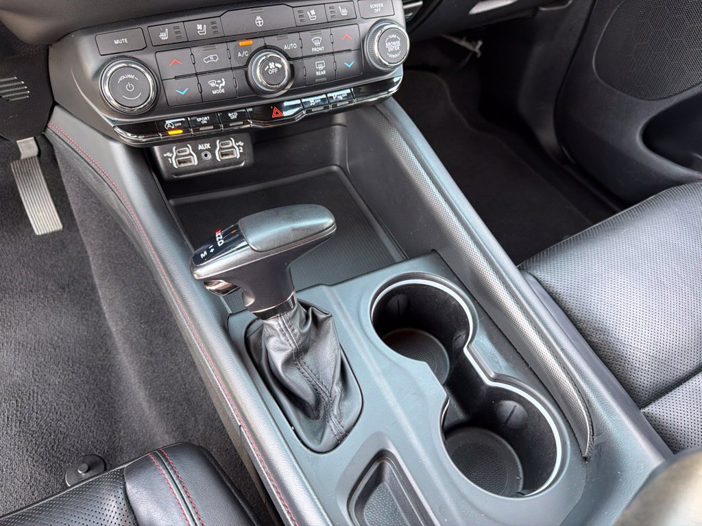 Certified 2024 Dodge Durango GT AWD/4WD image 14