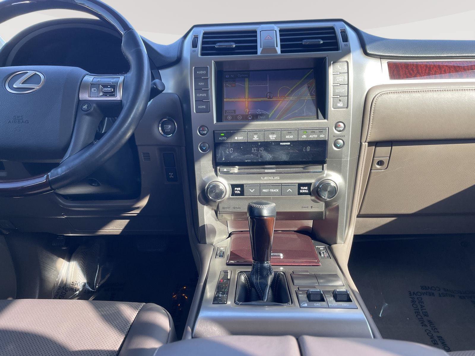 Used 2019 Lexus GX 460 Premium AWD/4WD image 18