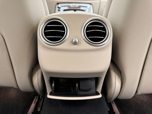Used 2022 Mercedes-Benz E 350 4MATIC Sedan image 21