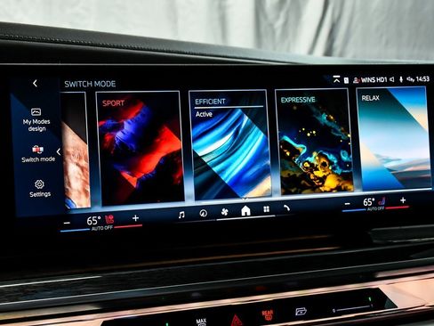 Used 2024 BMW 740i xDrive 740i xDrive image 56