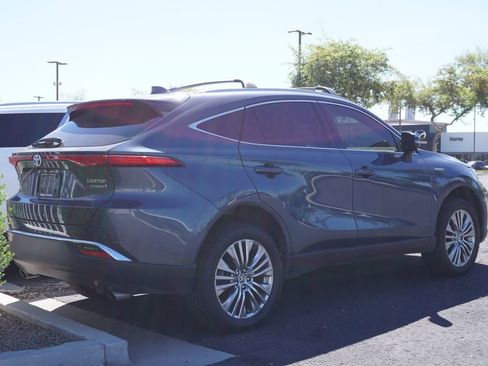 Used 2021 Toyota Venza Limited AWD/4WD image 5