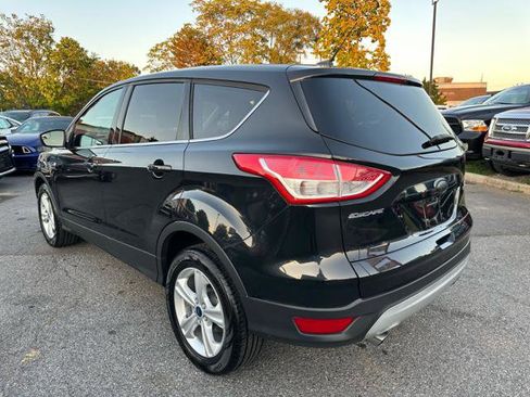 Used 2015 Ford Escape SE image 7