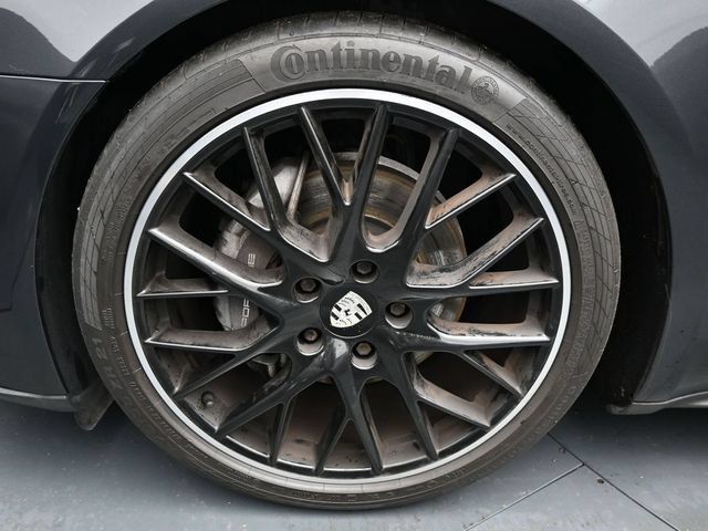 Used 2020 Porsche Panamera 4 AWD/4WD image 16