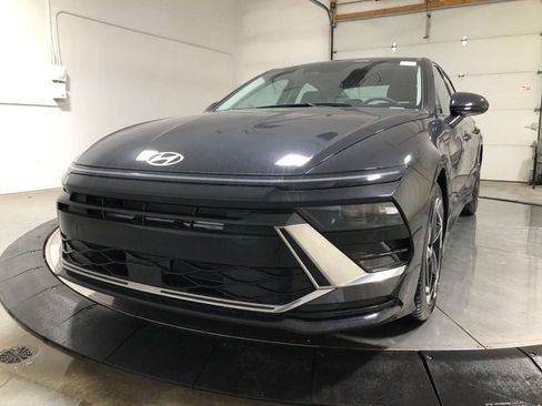 New 2026 Hyundai Sonata SEL AWD/4WD image 3