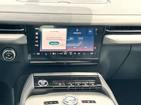 New 2025 Lincoln Navigator Reserve w/ Jet Appearance Package AWD/4WD image 16