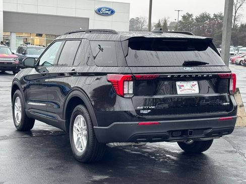 New 2026 Ford Explorer Active AWD/4WD image 15