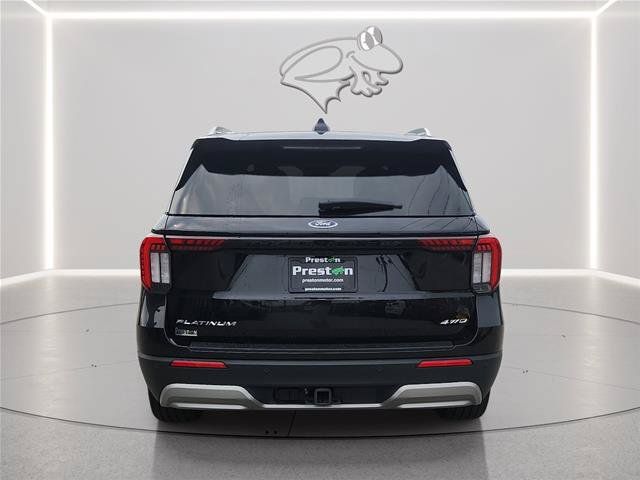 Certified 2025 Ford Explorer Platinum w/ LUX Leather Package AWD/4WD image 4