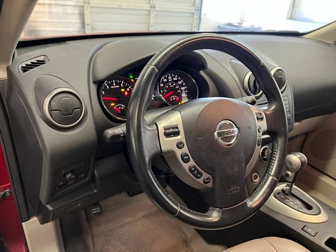 Used 2011 Nissan Rogue SV w/ SL Pkg AWD/4WD image 12
