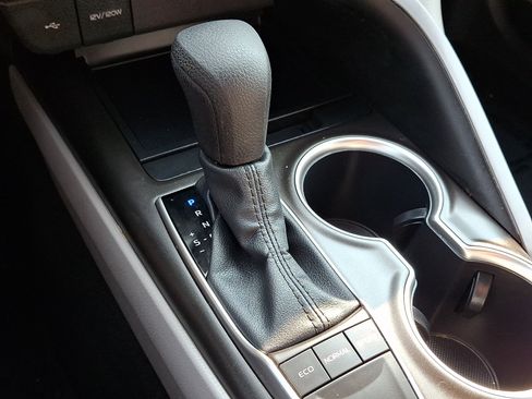 Certified 2024 Toyota Camry LE FWD image 14