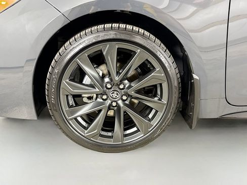 Certified 2025 Toyota Corolla SE FWD image 32