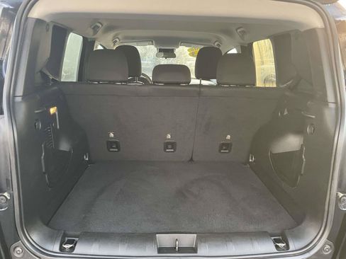 Used 2023 Jeep Renegade Latitude AWD/4WD image 10