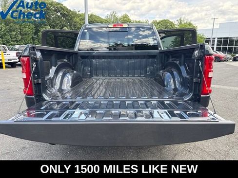 Used 2026 RAM 1500 Laramie AWD/4WD image 32