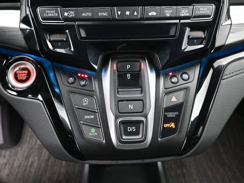 Certified 2024 Honda Odyssey Elite image 16