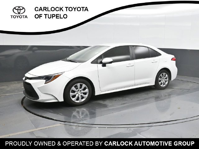 Used 2024 Toyota Corolla LE FWD image 9