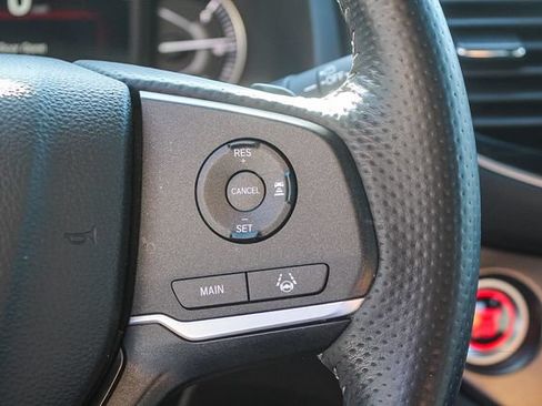 Used 2025 Honda Passport EX-L image 30