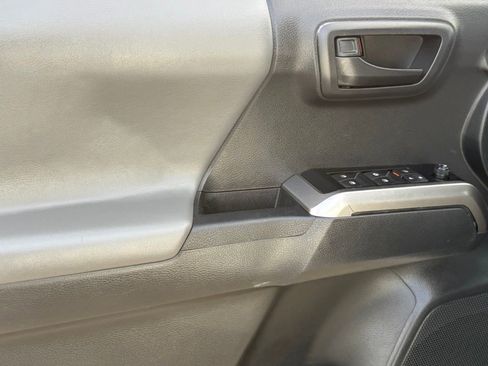 Certified 2022 Toyota Tacoma SR5 w/ Technology Package image 16