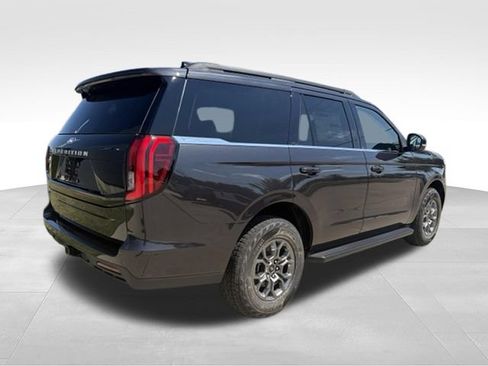 New 2027 Ford Expedition Active AWD/4WD image 17