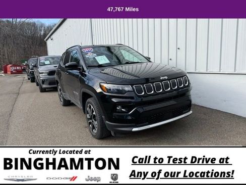 Used 2022 Jeep Compass Limited image 2