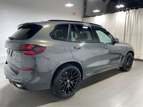 Used 2025 BMW X5 xDrive40i w/ Executive Package AWD/4WD image 4