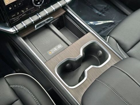 New 2026 GMC Acadia Denali w/ Super Cruise Package image 23