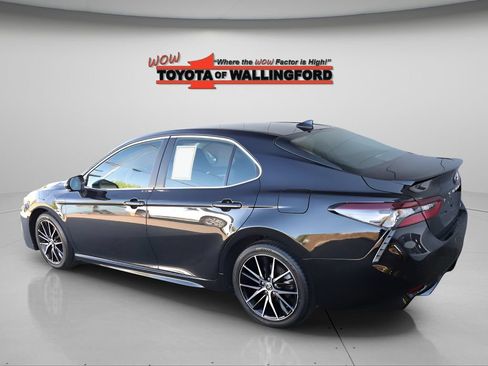 Certified 2024 Toyota Camry SE FWD image 6