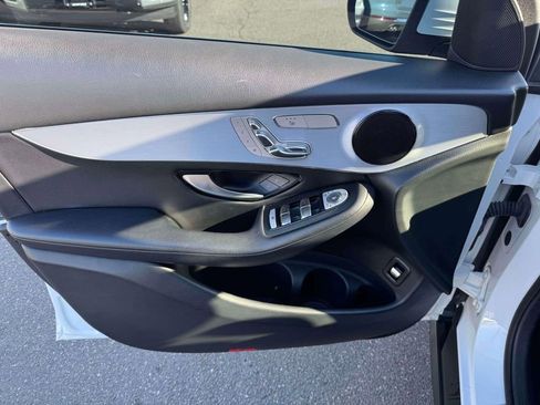 Used 2019 Mercedes-Benz GLC 300 GLC 300 image 15